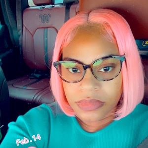 Meet your Posher, Shavada